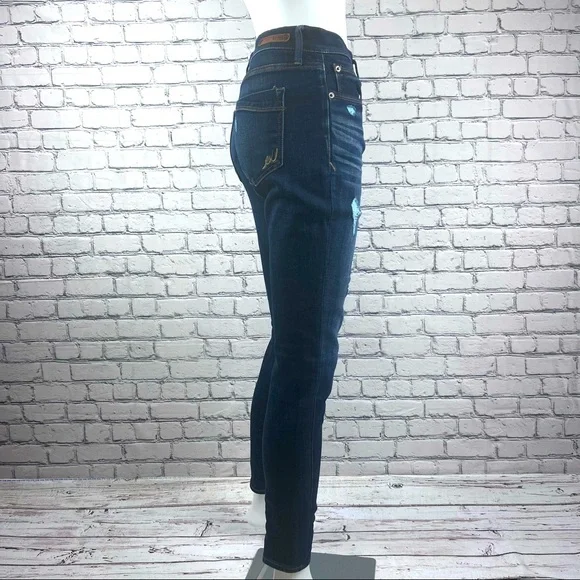 Express Distressed Mid-Rise Jeans - Picture 8 of 8